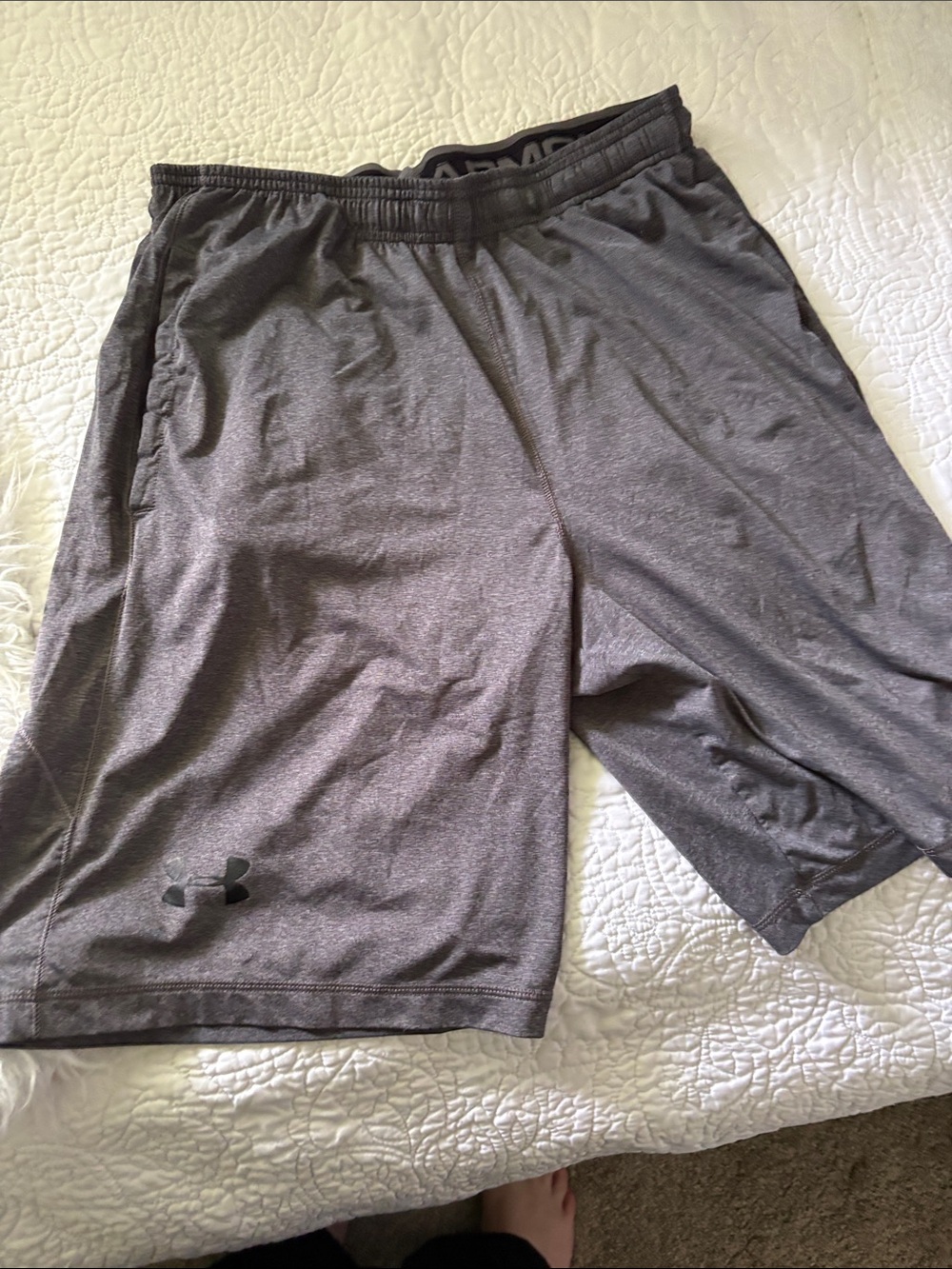 Under Armour Men's Charcoal Gray Athletic Training Shorts